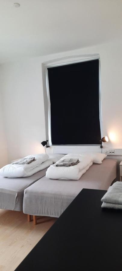 1- Bed Private In *